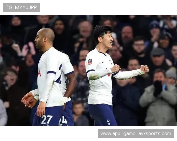 孙兴慜外线突破造点，热刺继续掌控节奏